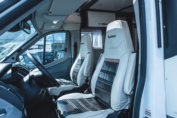 Ford Benimar Tessoro 496