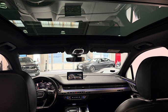 Audi SQ7 TDi quattro Tiptr. 7prs