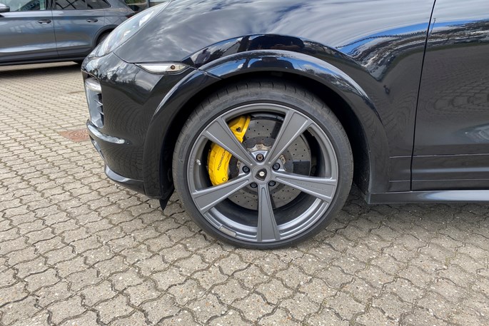 Porsche Cayenne Turbo Tiptr.