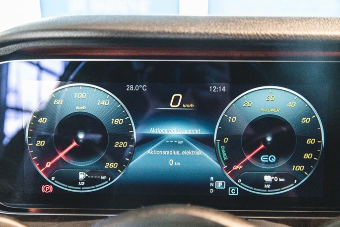 Mercedes E300 de Advantage stc. aut.