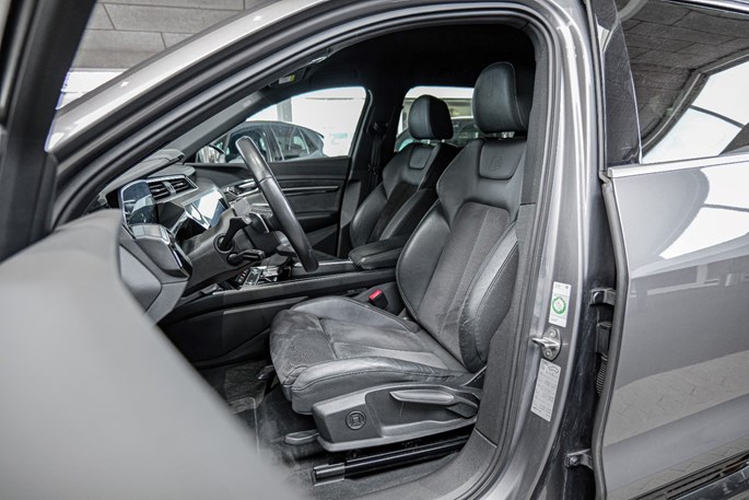 Audi E-tron Advanced quattro