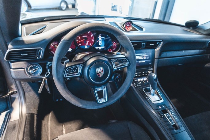 Porsche 911 Carrera GTS Coupé PDK