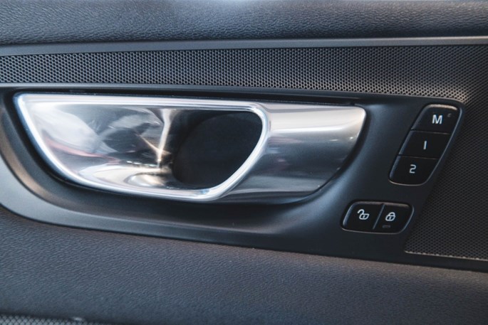 Volvo XC60 T6 ReCharge Core aut. AWD