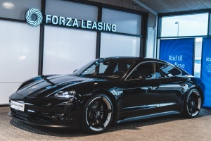 Porsche Taycan 4S