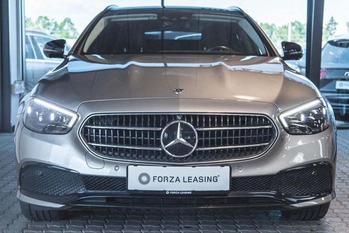 Mercedes E300 de stc. aut. 4Matic