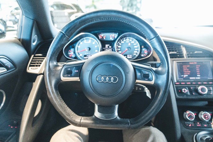 Audi R8 FSi Coupé quattro R-tr.