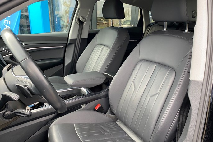 Audi E-tron S-line Sportback quattro