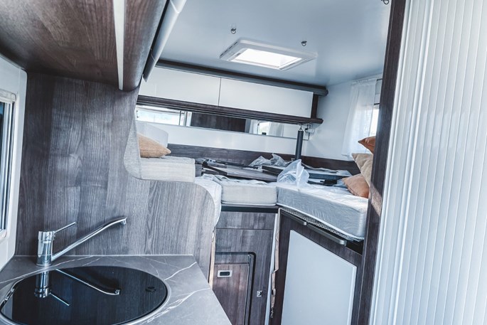 Benimar Yrteo 861 LA aut.