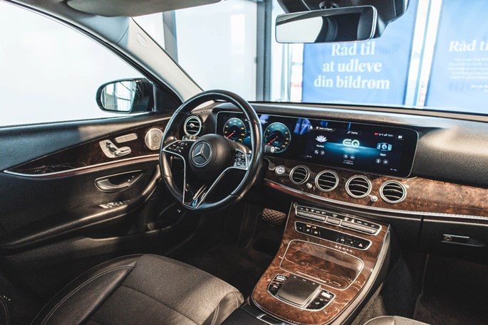 Mercedes E300 de Advantage stc. aut.