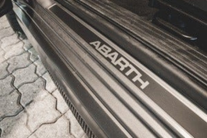 Abarth 595C T-Jet 180 Competizione