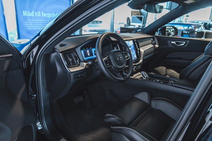 Volvo XC60 T6 ReCharge Core aut. AWD