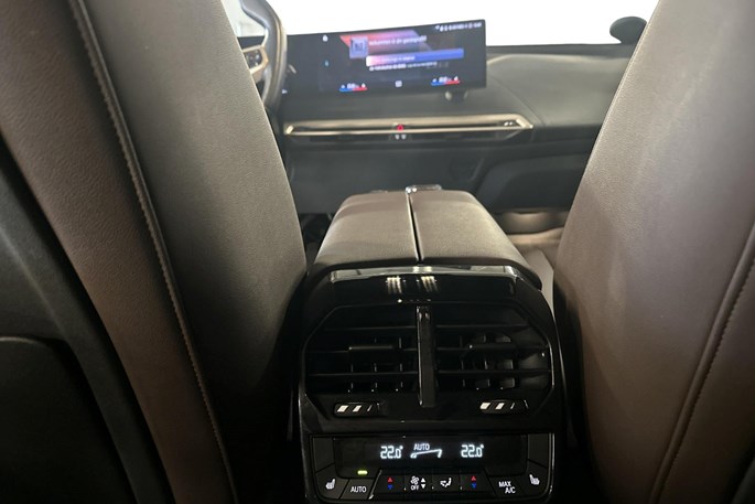 BMW iX xDrive40 Fully Charged M-Sport