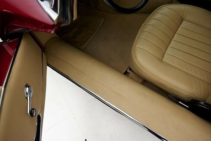 Jaguar E-Type Fixed Head Coupé