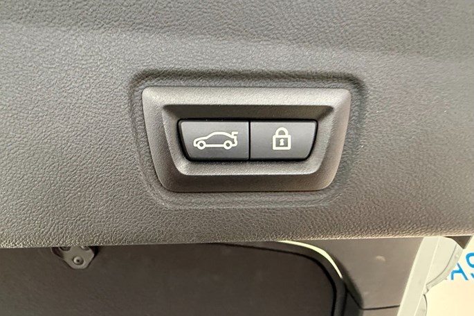 BMW i4 eDrive40