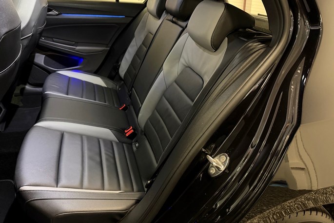 VW Golf VIII GTE DSG