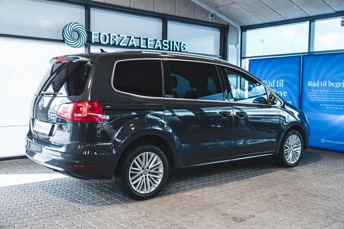 VW Sharan TDi 177 Highline DSG BMT Van