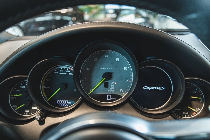 Porsche Cayenne S E-Hybrid Tiptr.