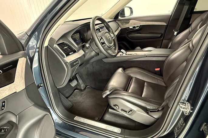 Volvo XC90 T8 ReCharge Ultimate Bright aut. AWD 7prs