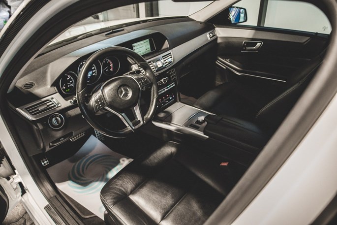 Mercedes E350 BlueTEC AMG Line stc. aut. 4Matic