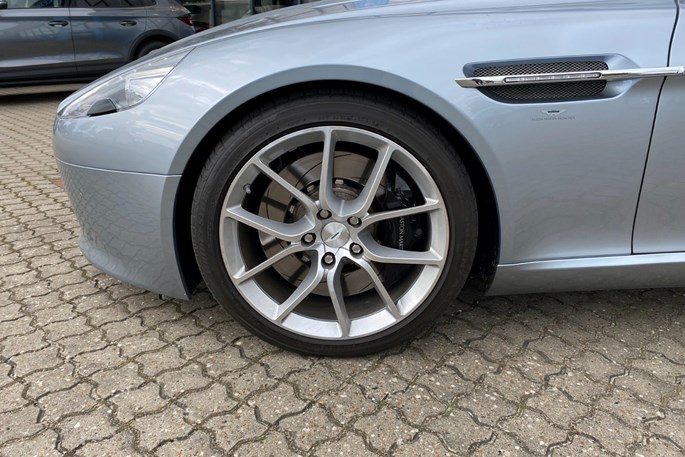 Aston Martin Rapide S aut.