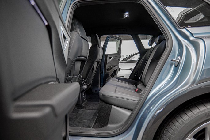 Audi Q4 e-tron S-line quattro