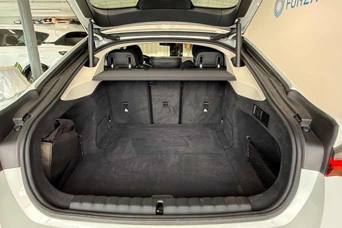 BMW i4 eDrive40