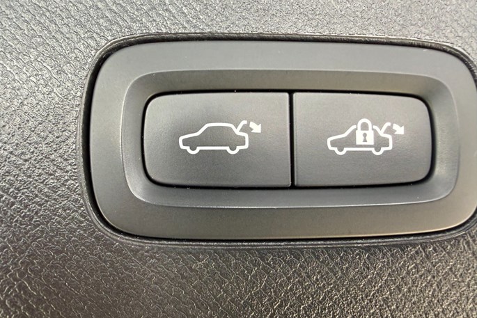 Volvo XC90 T8 ReCharge aut. AWD