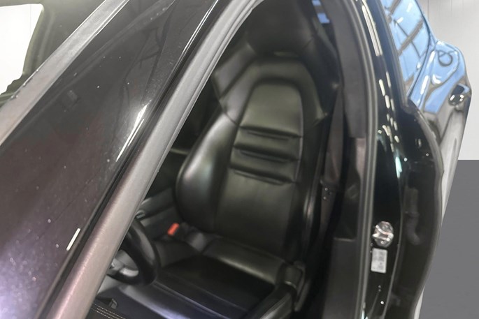 Porsche Panamera GTS Sport Turismo PDK