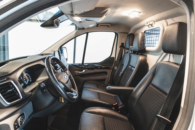 Ford Transit Custom 300S TDCi 185 Sport aut.