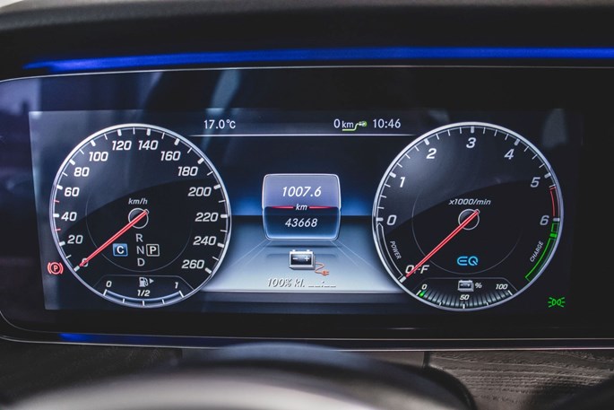 Mercedes E300 de AMG Line stc. aut.