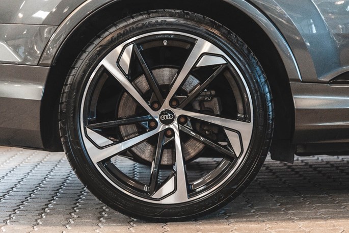 Audi Q7 TFSi S-line quattro Tiptr.