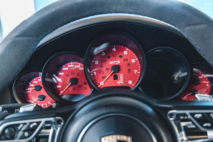 Porsche 911 Carrera GTS Coupé PDK
