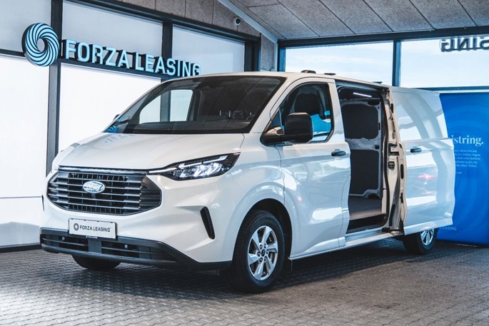 Ford Transit Custom 300 L2 TDCi 170 Trend aut.