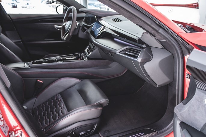 Audi RS e-tron GT quattro