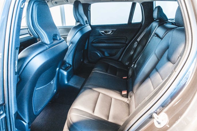 Volvo V60 T6 ReCharge Inscription aut. AWD