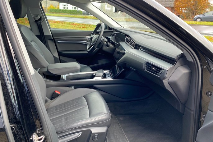 Audi E-tron S-line Sportback quattro