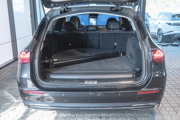 Mercedes E300 de stc. aut.