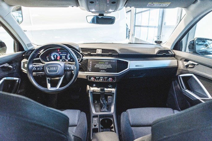 Audi Q3 TFSi S-line quattro S-tr.