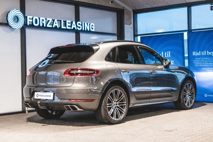 Porsche Macan Turbo PDK