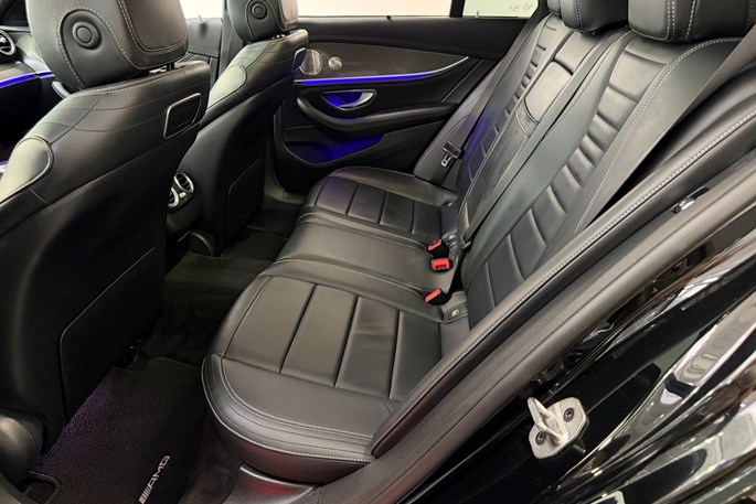 Mercedes E400 d AMG Line stc. aut. 4Matic