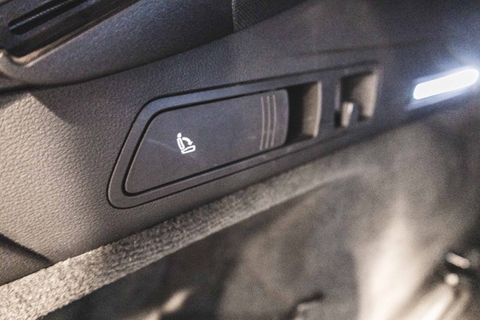 Audi A6 TDi S-line Avant quattro Tiptr.