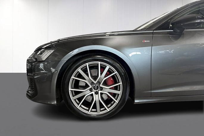 Audi A6 TFSi e S-line Avant quattro S-tr.
