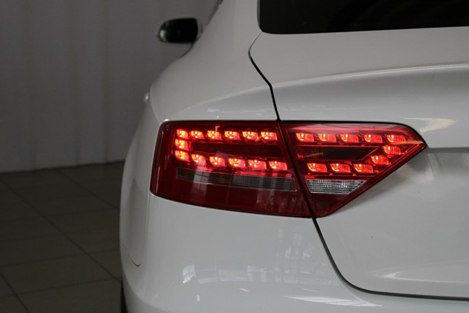 Audi A5 TDi 240 SB quattro S-tr.