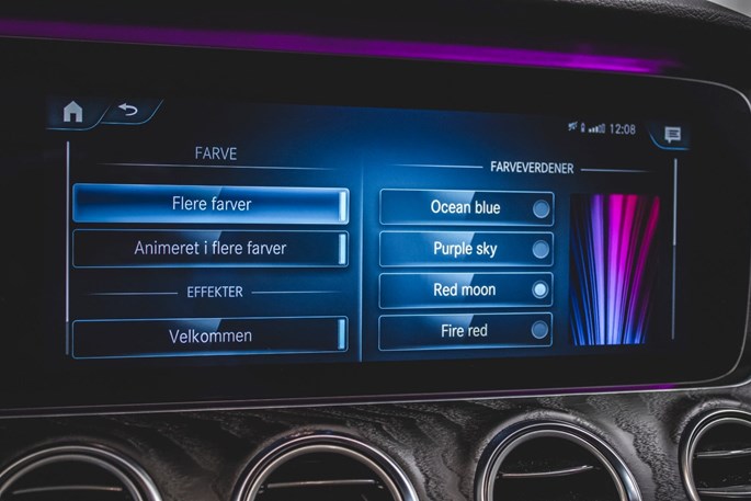 Mercedes E300 de AMG Line stc. aut.