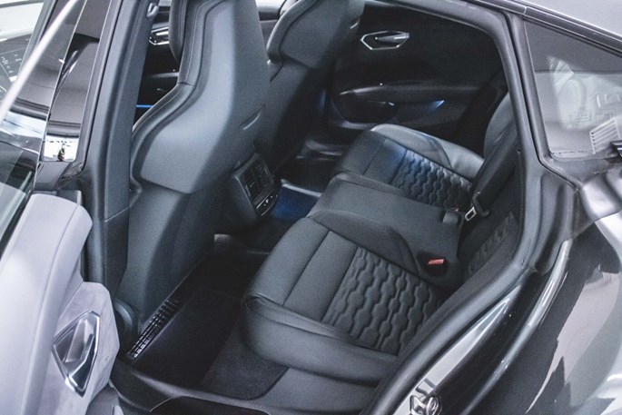 Audi e-tron GT quattro