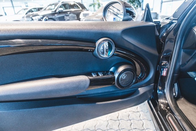Mini Cooper S JC Works Cabriolet aut.