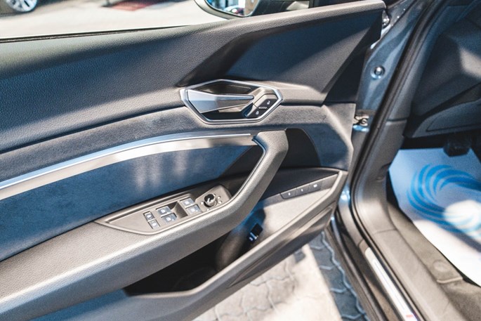 Audi E-tron S-line quattro