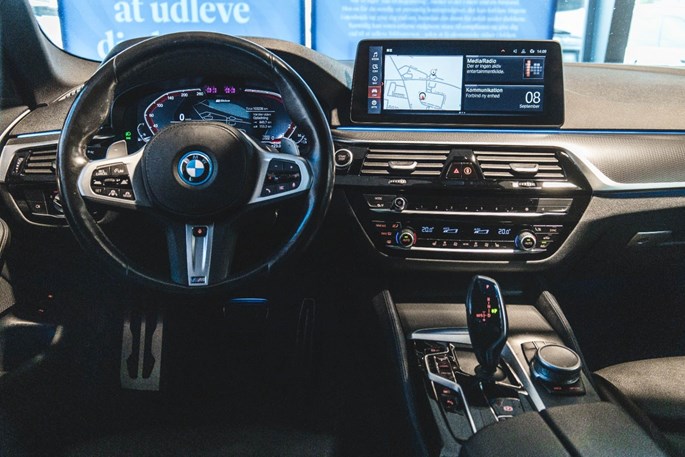 BMW 530e Touring M-Sport xDrive aut.