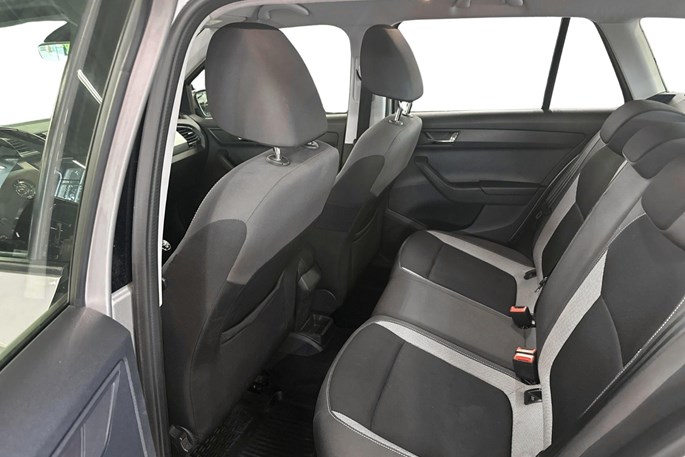 Skoda Fabia TSi 95 Active Combi