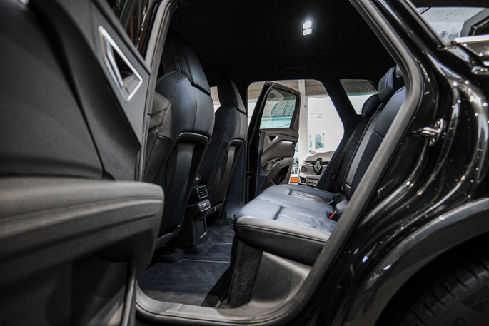 Audi Q4 e-tron S-line